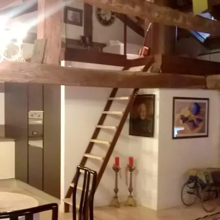 Apartmán Modern In 65 M² Free Parking Nearby